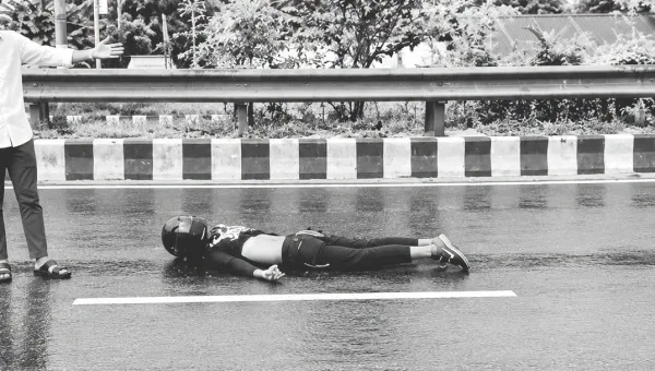 কালিয়াকৈরে সড়ক দুর্ঘটনায় মোটরসাইকেল আরোহী নিহত