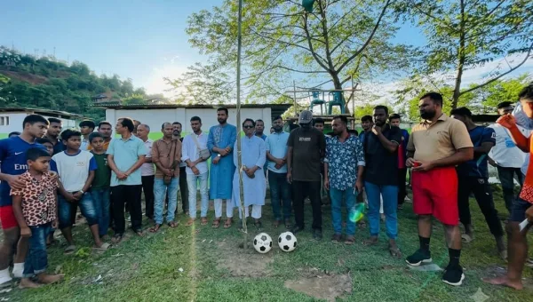 মাদককে না বলে খেলাধুলার আহ্বান, জালাসী যুব সমাজের ফুটবল টুর্নামেন্ট উদ্বোধন