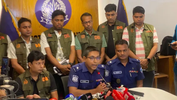 অটোরিকশাচালক সুমনই তাজমিনকে ধর্ষণের পর শ্বাসরোধে হত্যা করে