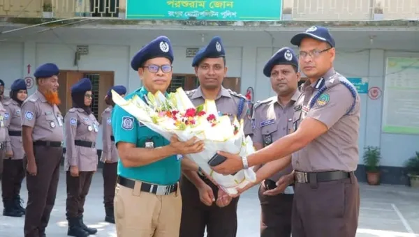 পরশুরাম থানা দ্বি-বার্ষিক পরিদর্শন করলেন আরপিএমপি পুলিশ কমিশনার।