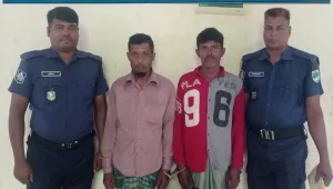 দেবহাটায় থানা পুলিশের বিশেষ অভিযানে আটক :৫